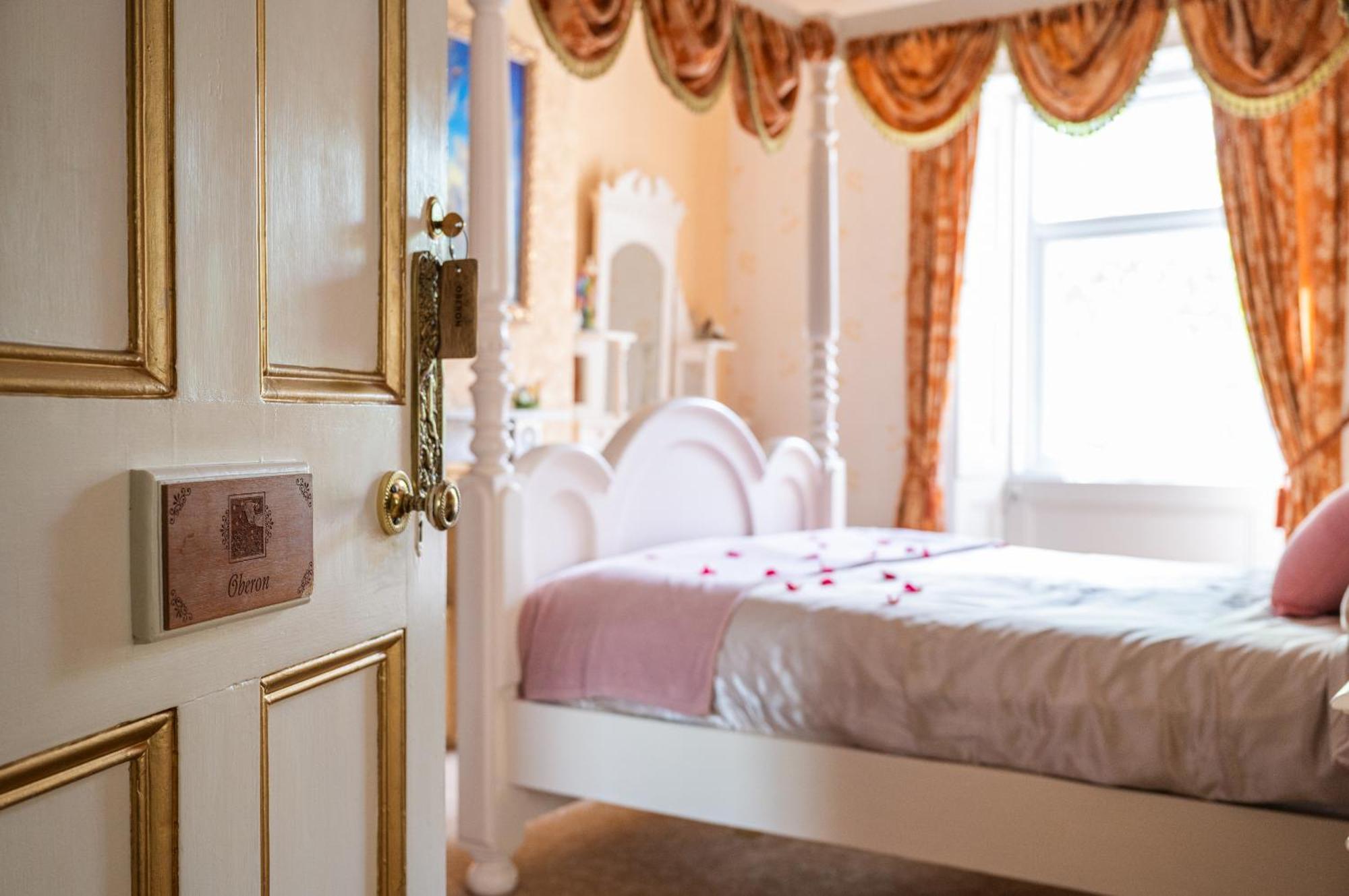 Enchanted Manor Niton Ngoại thất bức ảnh